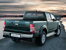 Фото Toyota Hilux Double Cab  №3